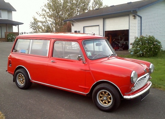 1964_Austin_MK1_Mini_Countryman_Estate_For_Sale_resize